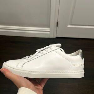 NEW authentic woman common project sneakers. Size 40